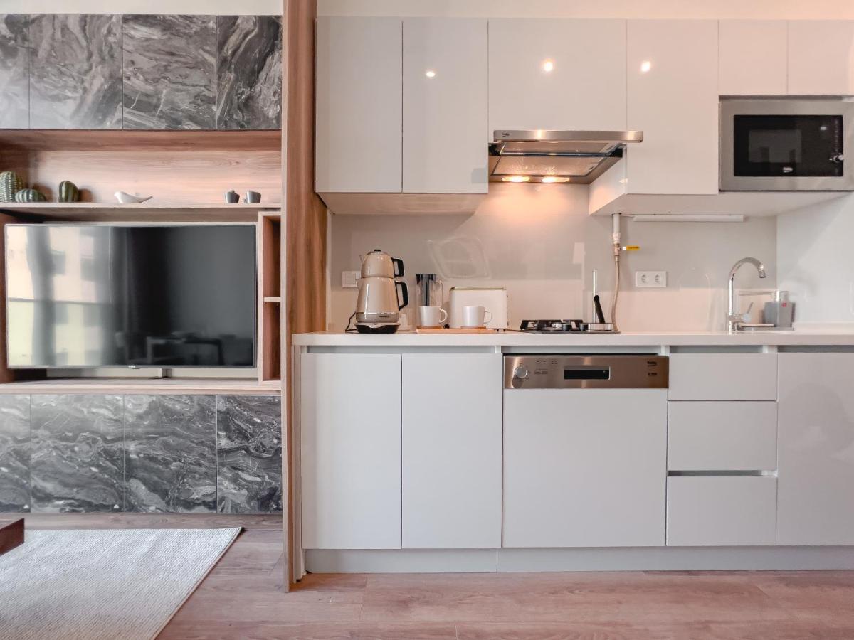 Homie Suites - Newly-Constructed Apartment Complex In Besiktas อิสตันบูล ภายนอก รูปภาพ